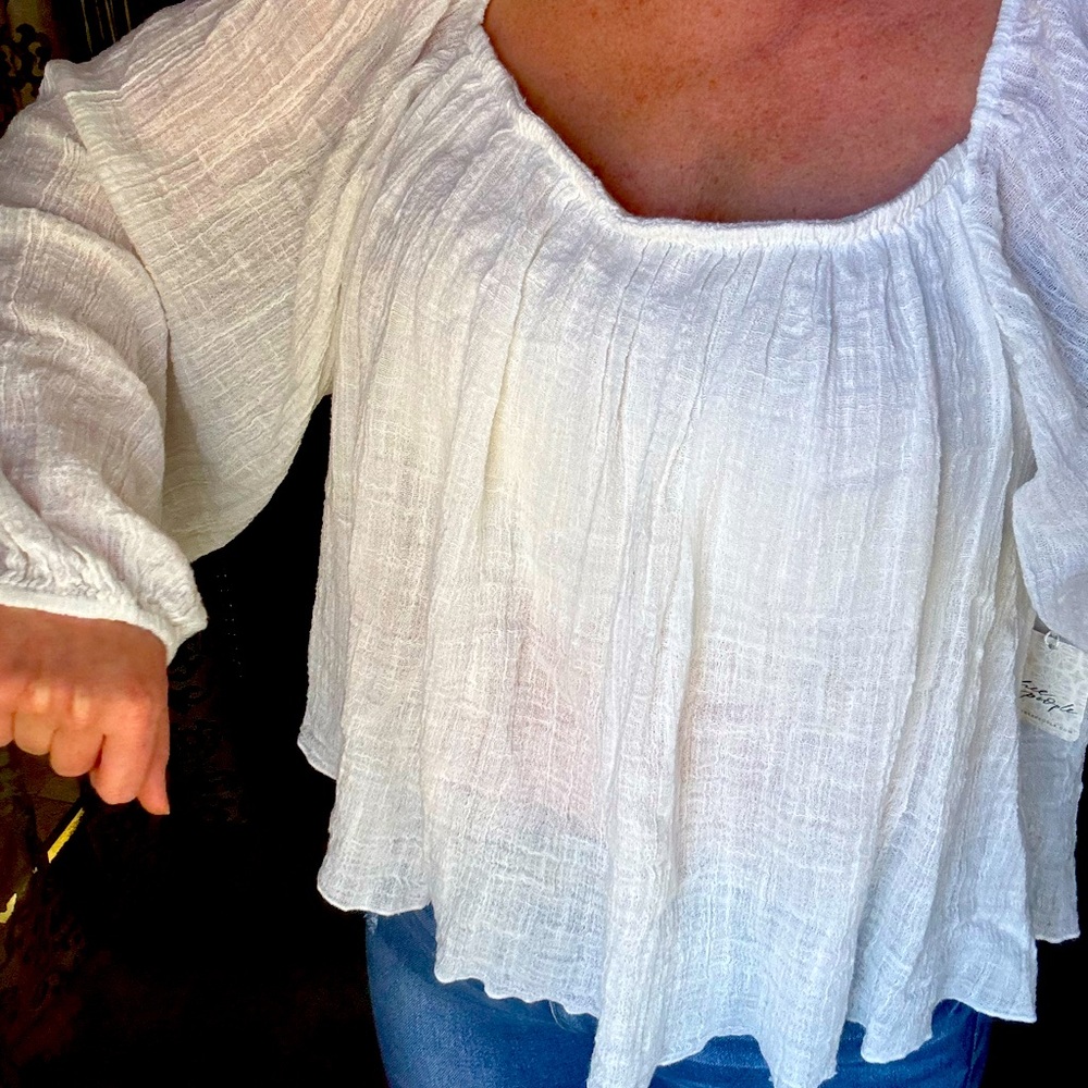 NWT Free people flowy crop top !